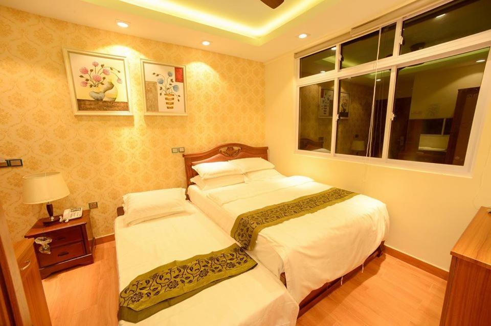 Green Flora Hotel Male Exterior photo
